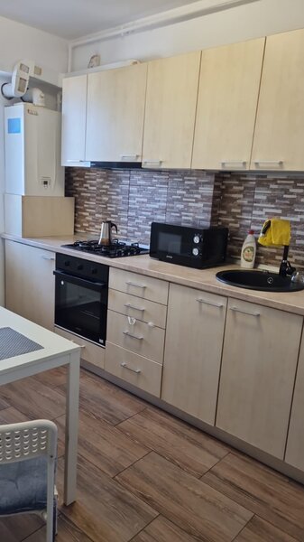 Berceni, Metalurgiei, Grand Arena ,10 minute metrou Aparatori,