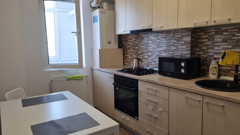 Berceni, Metalurgiei, Grand Arena ,10 minute metrou Aparatori,