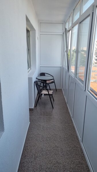 Berceni, Metalurgiei, Grand Arena ,10 minute metrou Aparatori,